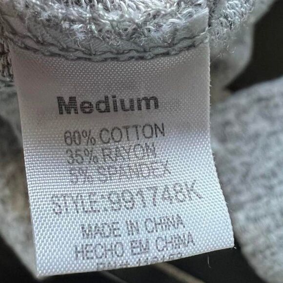 Poof! Girls Long Sleeve Christmas Top Size Medium - Picture 6 of 7